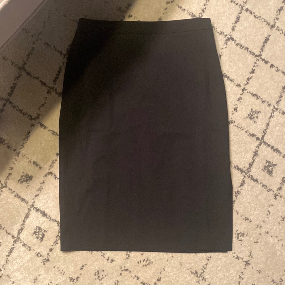 Banana Republic pencil skirt NWT